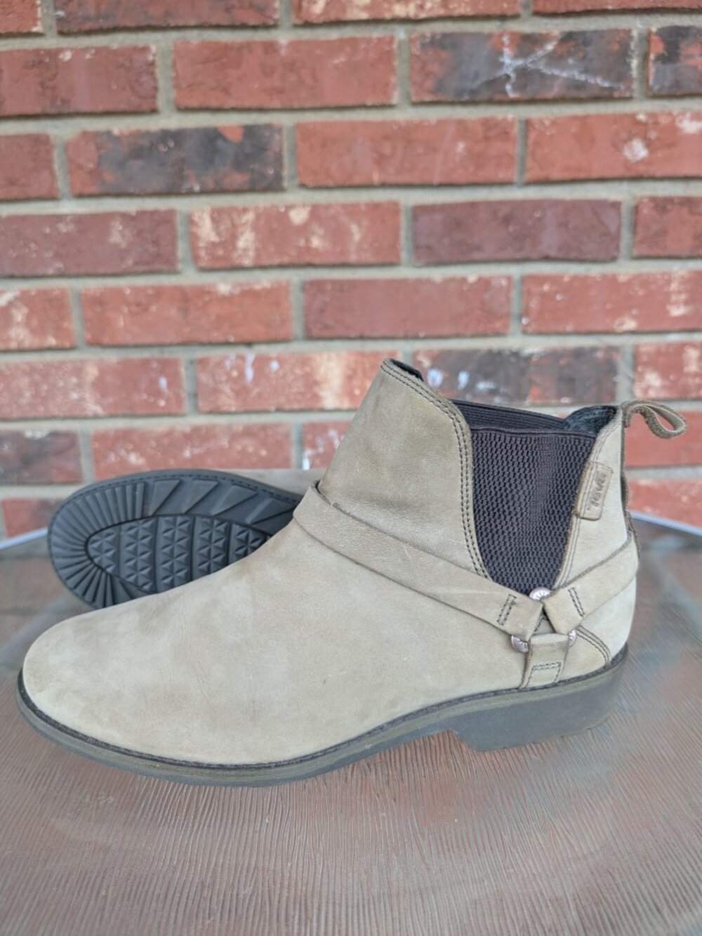 Women's Teva Brown Leather Ankle Boots Size 10